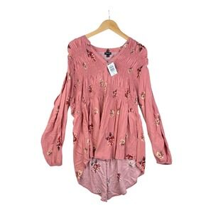 New Torrid Floral Print Smocked Long Sleeve Blouse size 1X Pink
